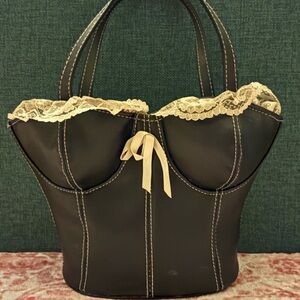 Elegant Black Lace-Trimmed Women's Bag